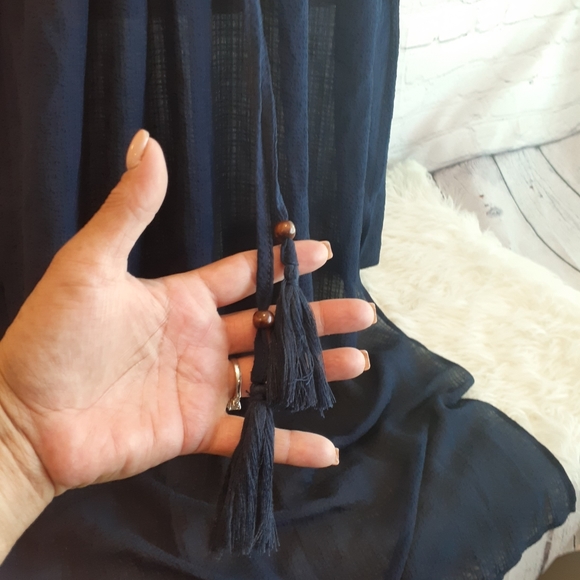 NEW YORK AND CO. BLUE TUNIC SZ MED D630 - Picture 4 of 15